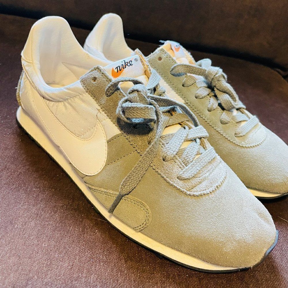 RARE Nike Vintage Pre Montreal Waffle Training Flats Off White Beige Mens 7.5 US